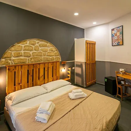 Greros Dante H, By Clapa Group Dilsocated Hospitality 3*